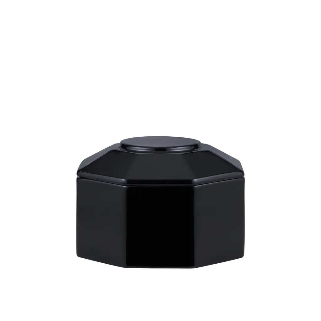 Les Eaux Primordiales Black Amber duftlys 500 g æble
